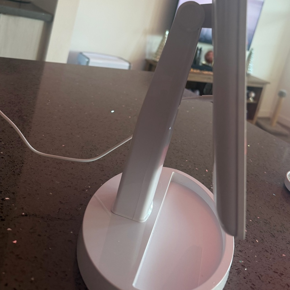LED Vanity Mirror with Touch Control - Picture 6 of 6